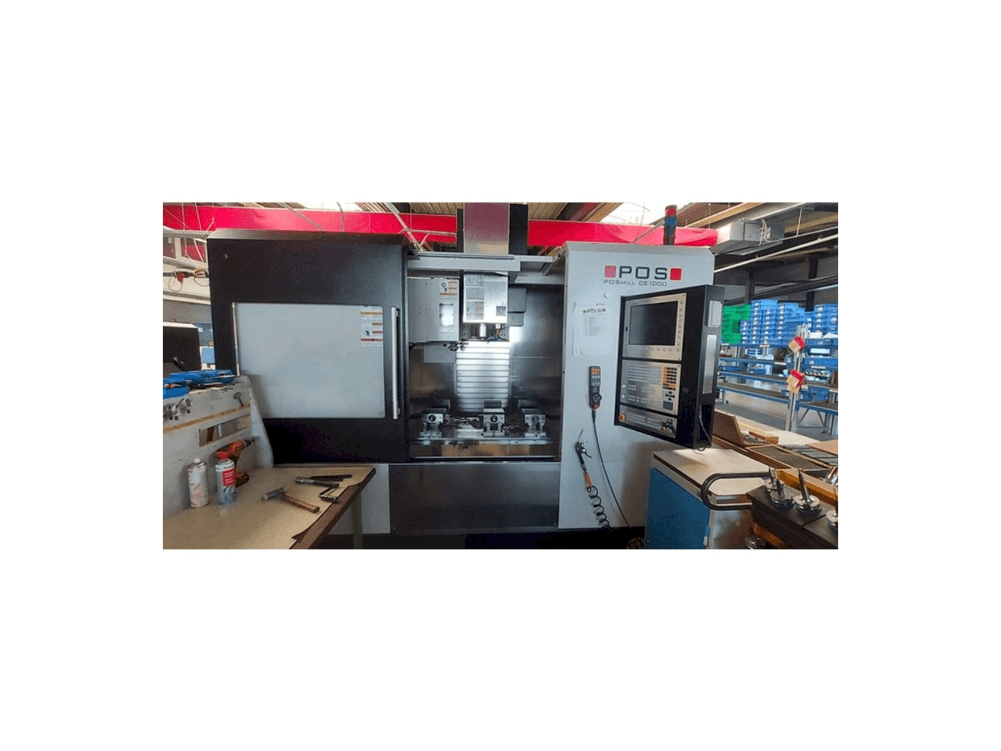 Čelní pohled na POSmill CE 1000 stroj