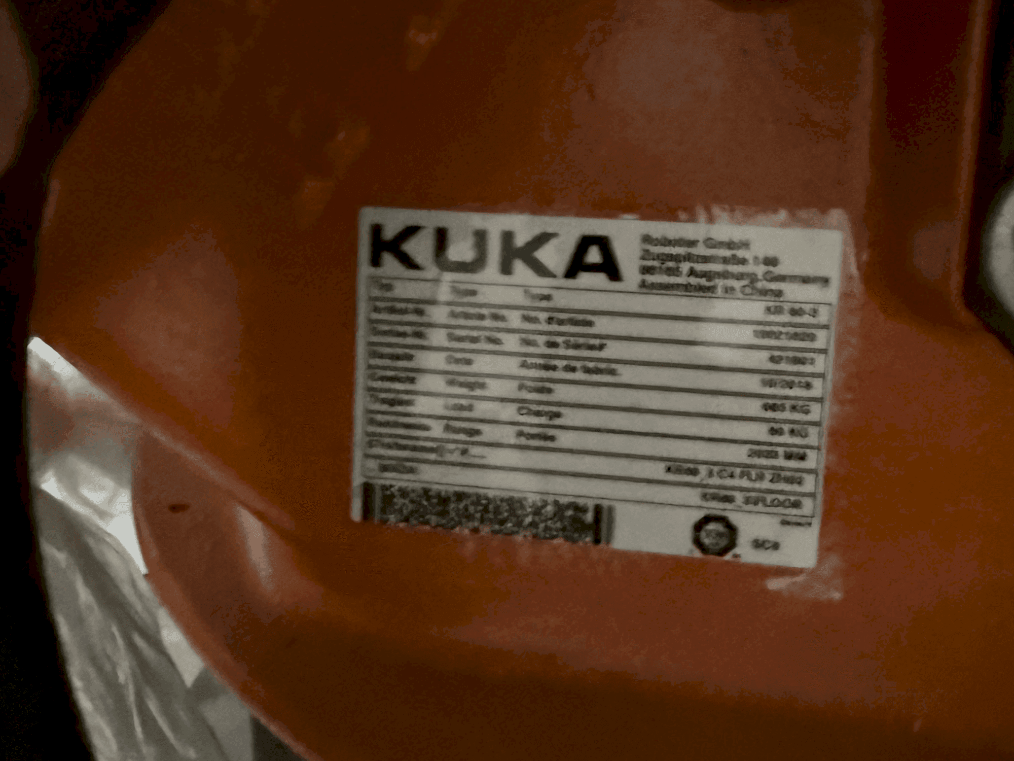 Typový štítek na KUKA KR16-2 stroje