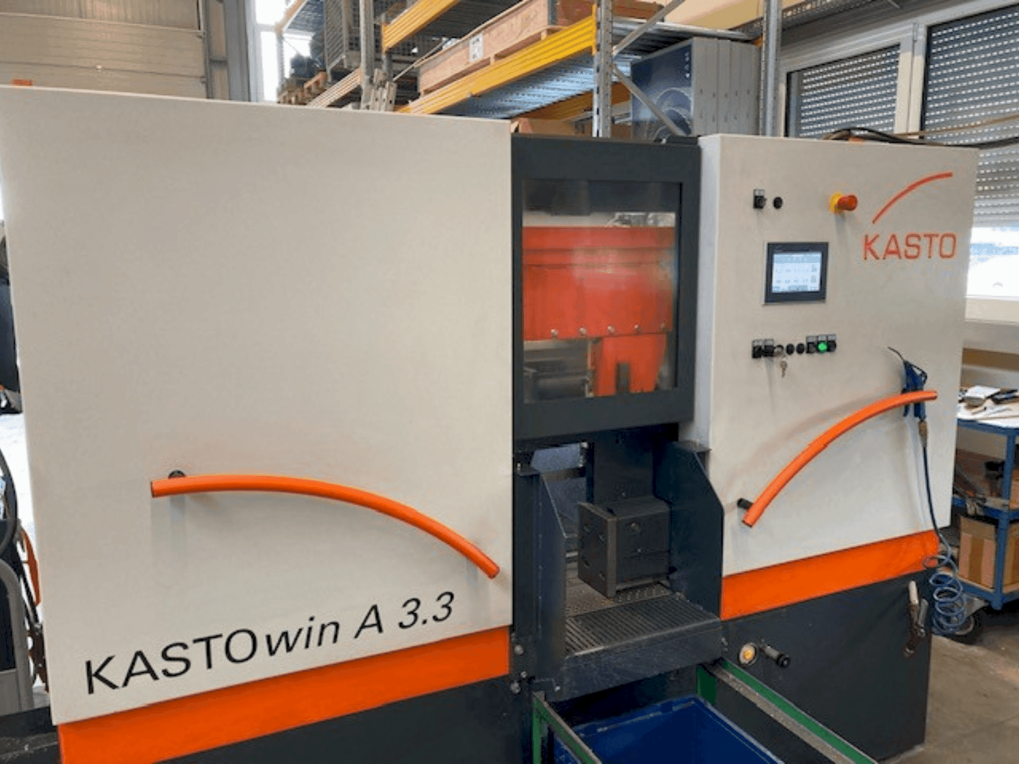 Čelní pohled na KASTO Win A 3.3 stroj