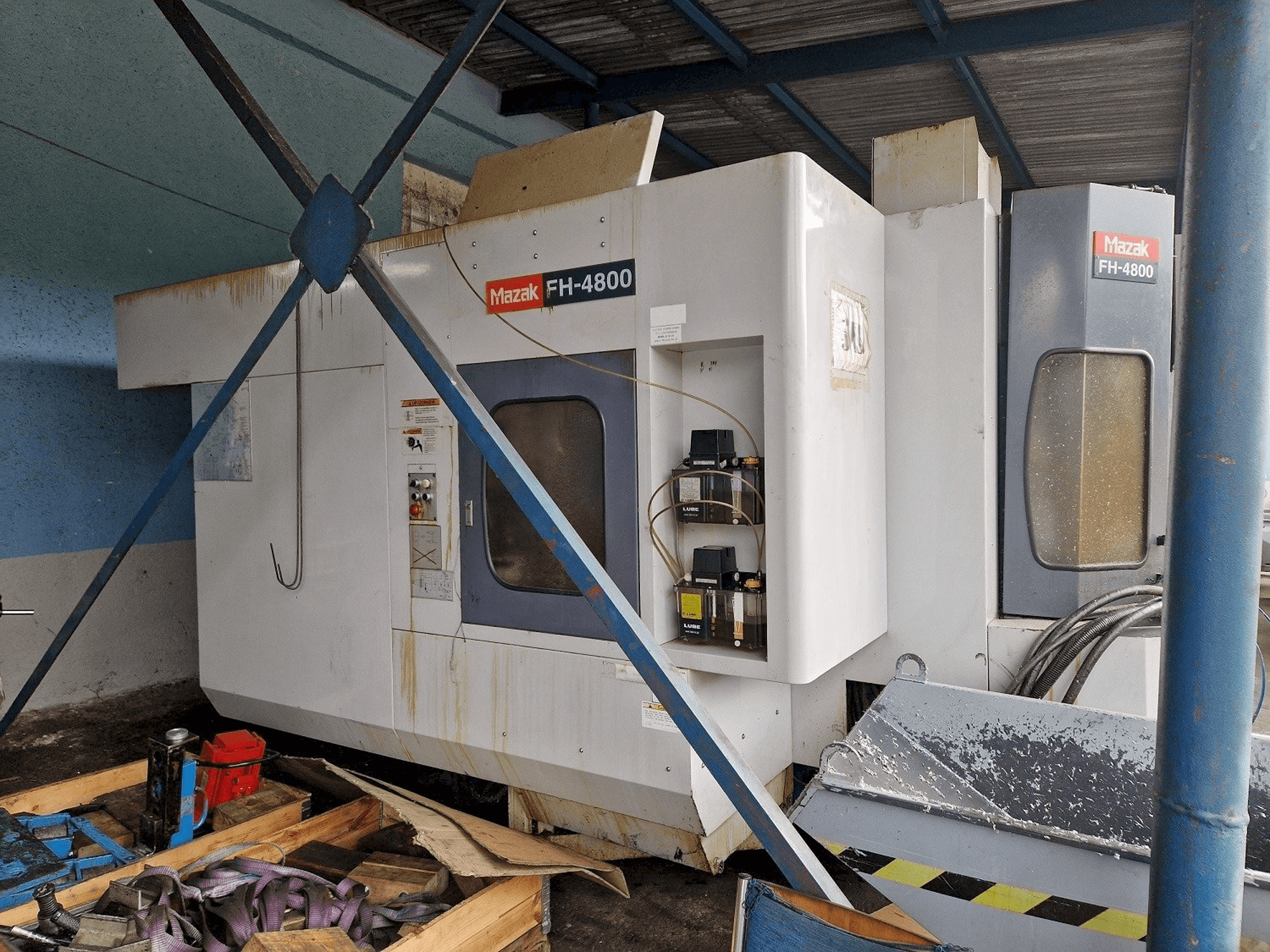 Čelní pohled na Mazak stroj