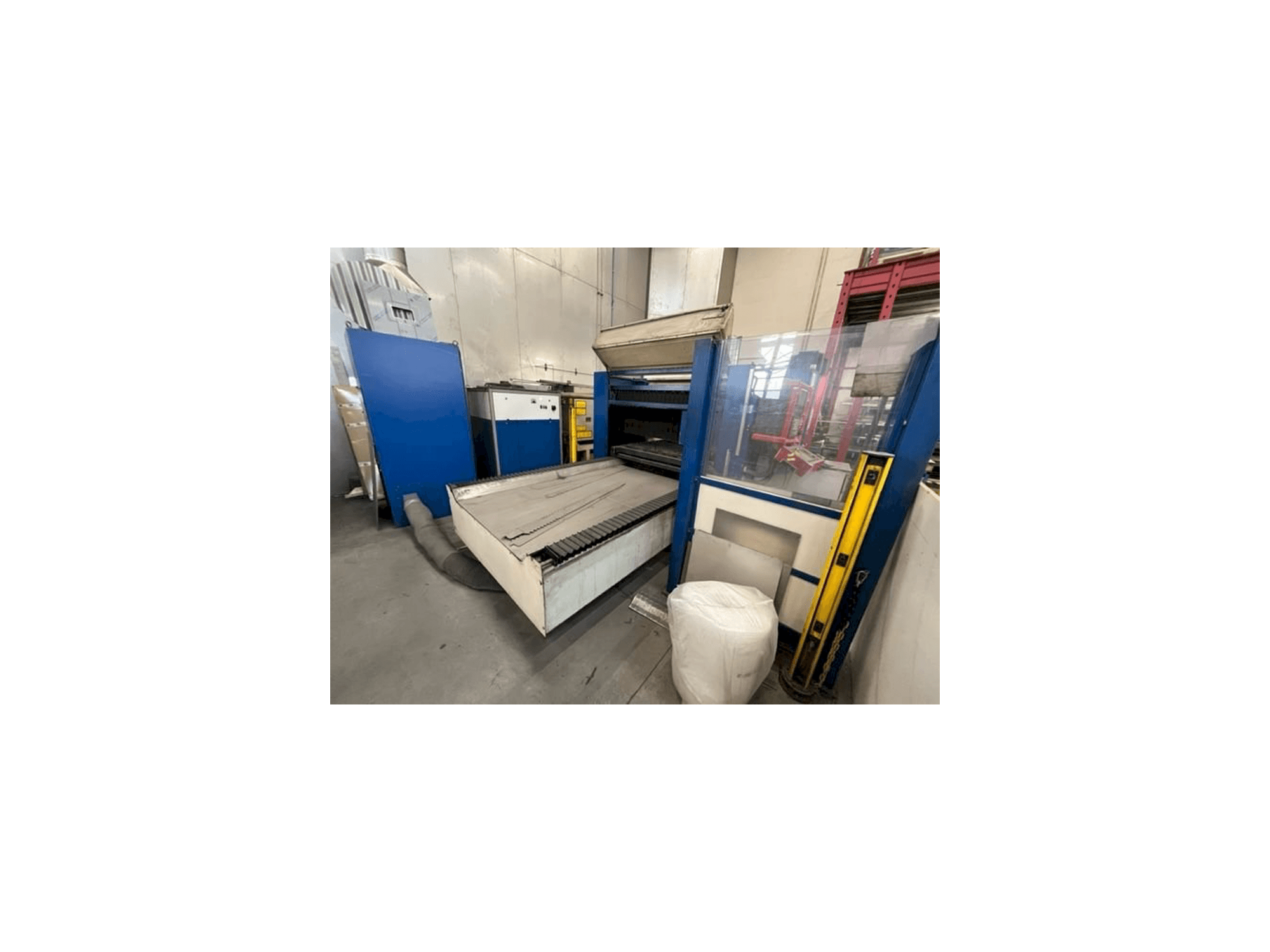 Čelní pohled na Messer Easylas stroj