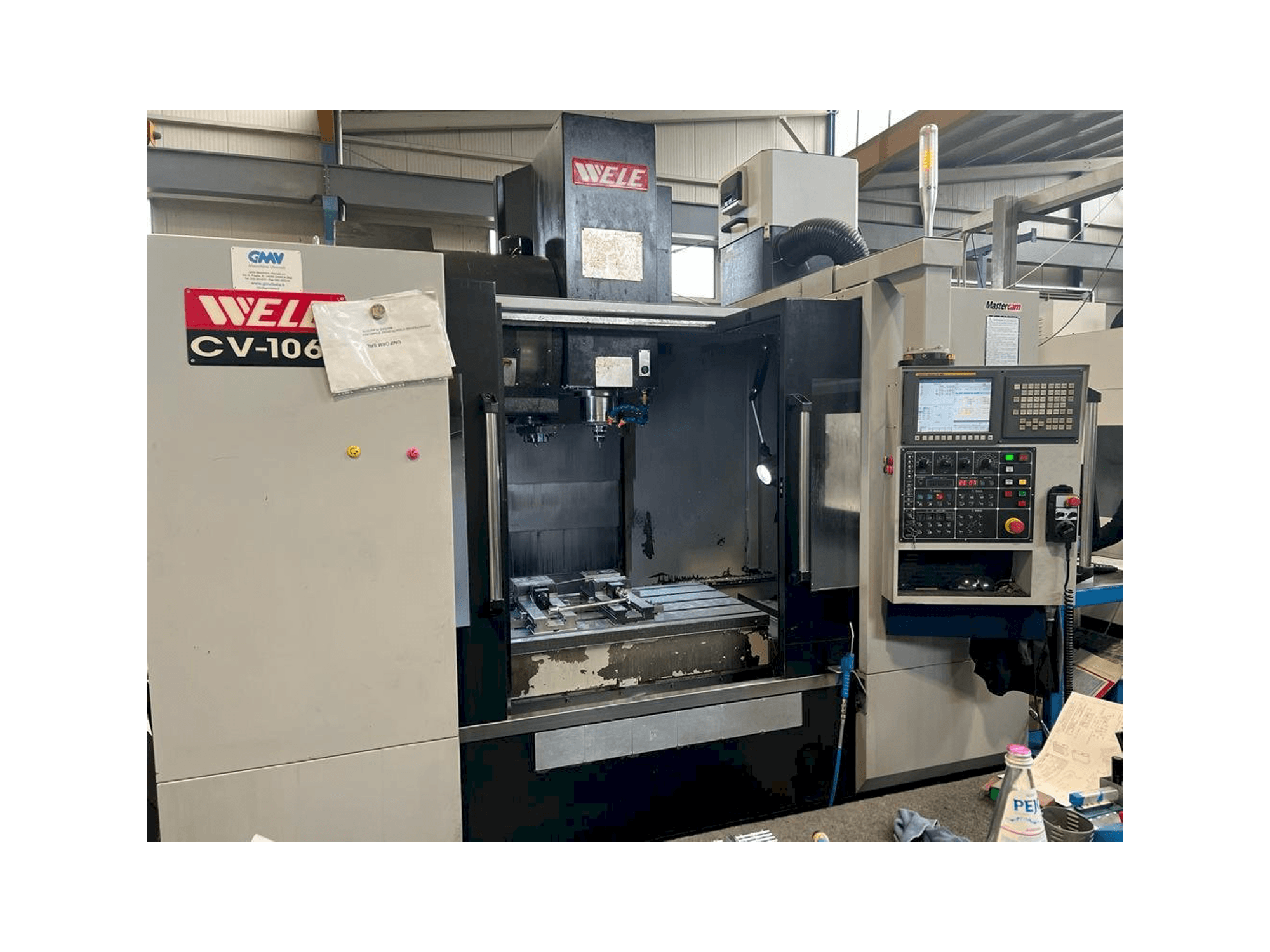 Čelní pohled na Wele CV 1060 stroj