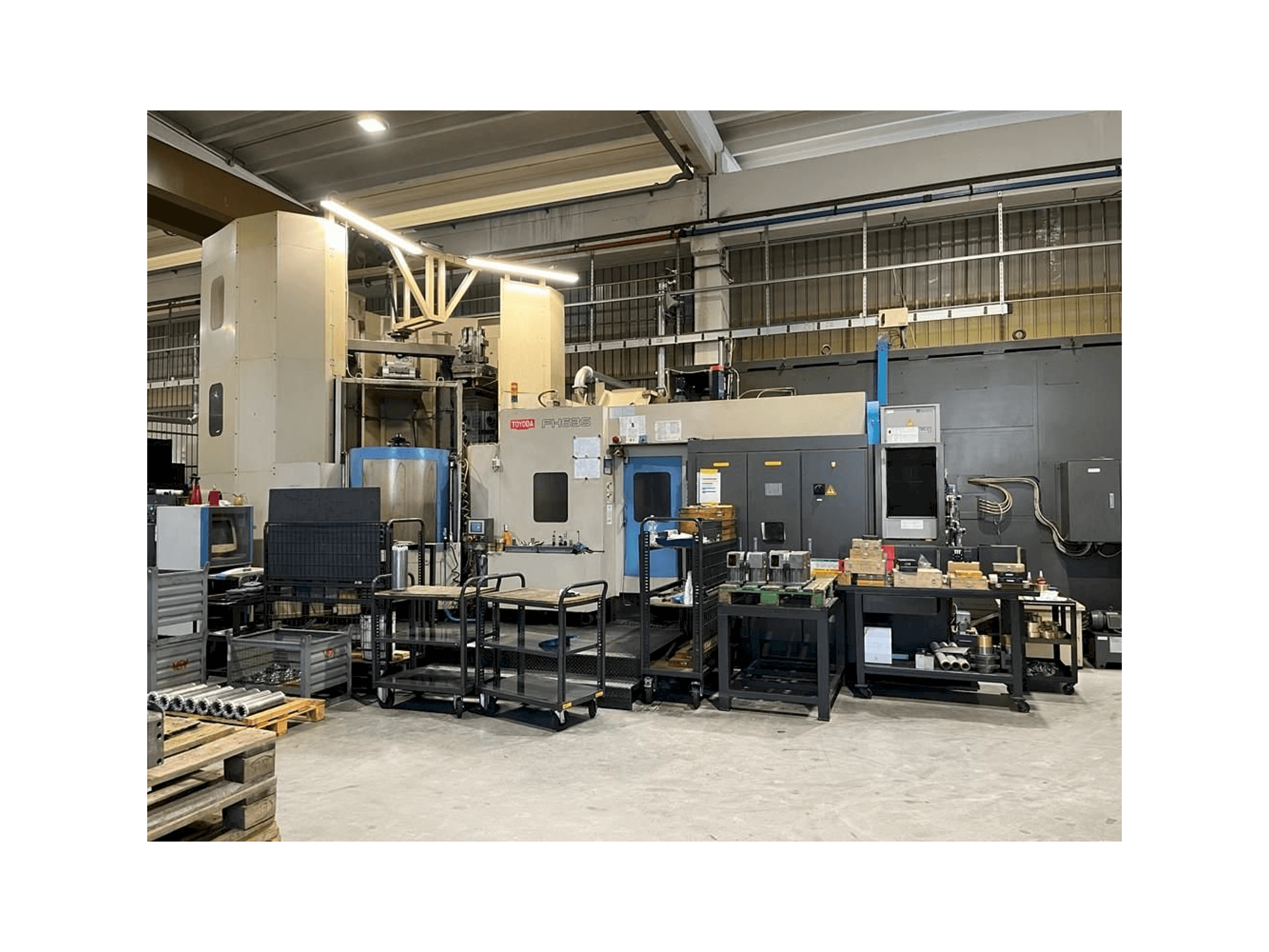 Čelní pohled na TOYODA FH63S stroj