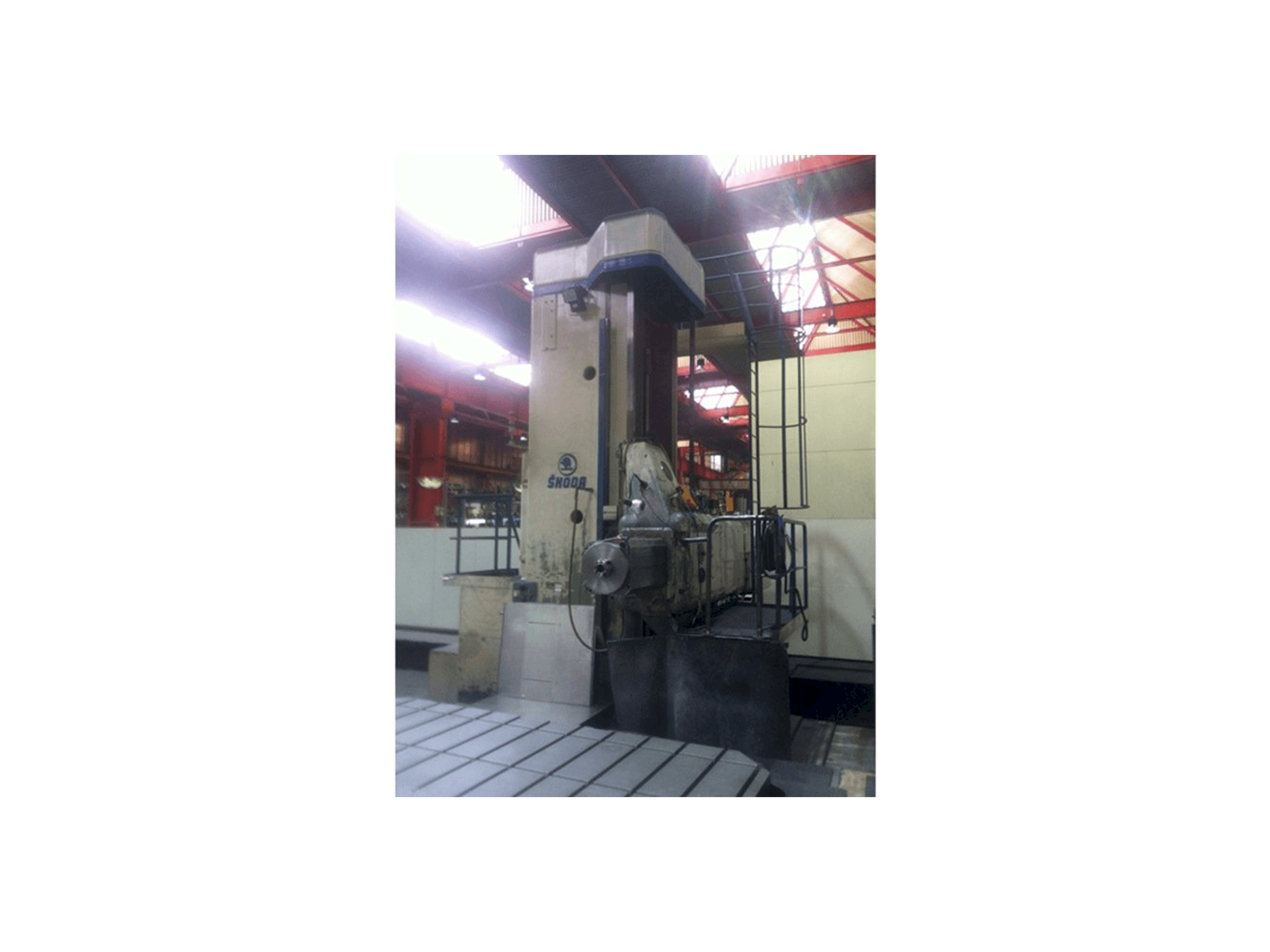 Čelní pohled na SKODA WD 160 B stroj