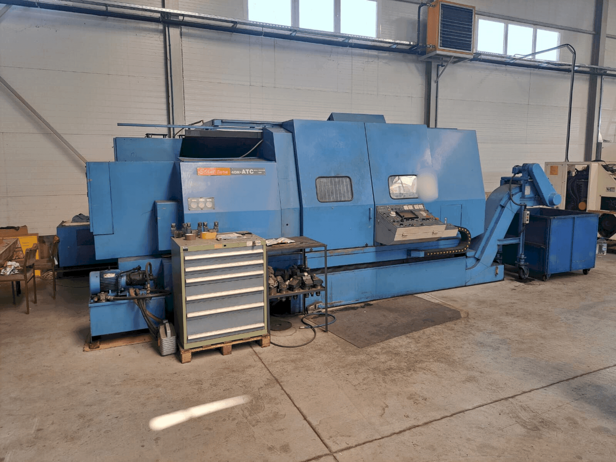 Čelní pohled na Mazak SLANT TURN 40N - ATC Mill center 1500 stroj