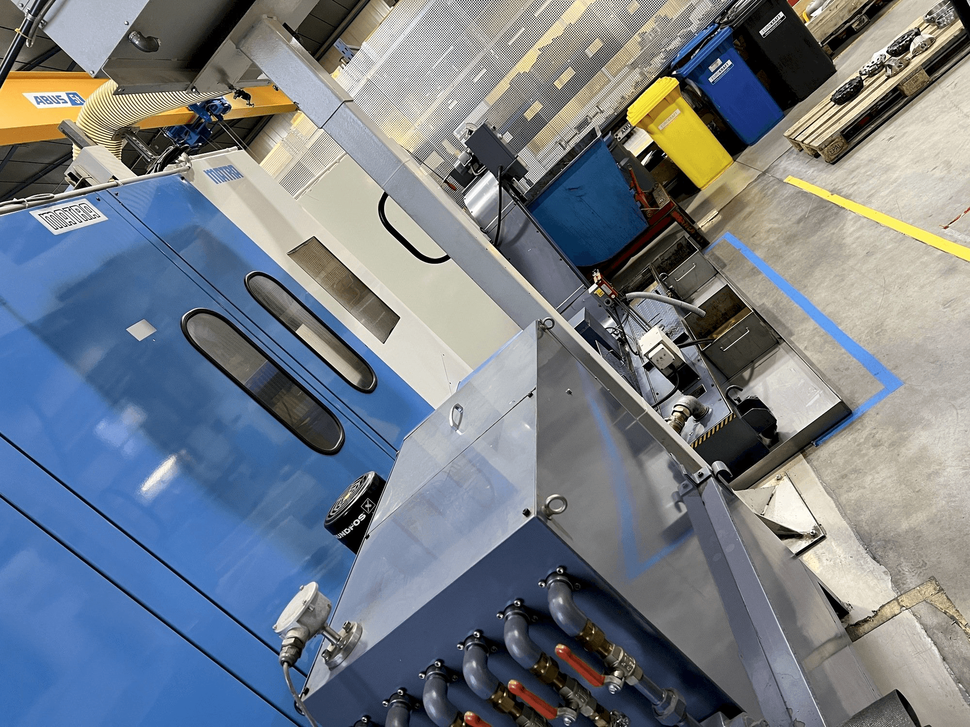 Čelní pohled na OKK Kch 500 - 8 Tische stroj