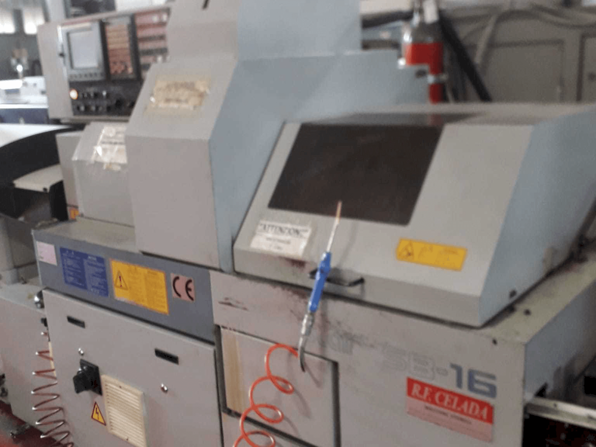 Čelní pohled na Star SB -16 stroj