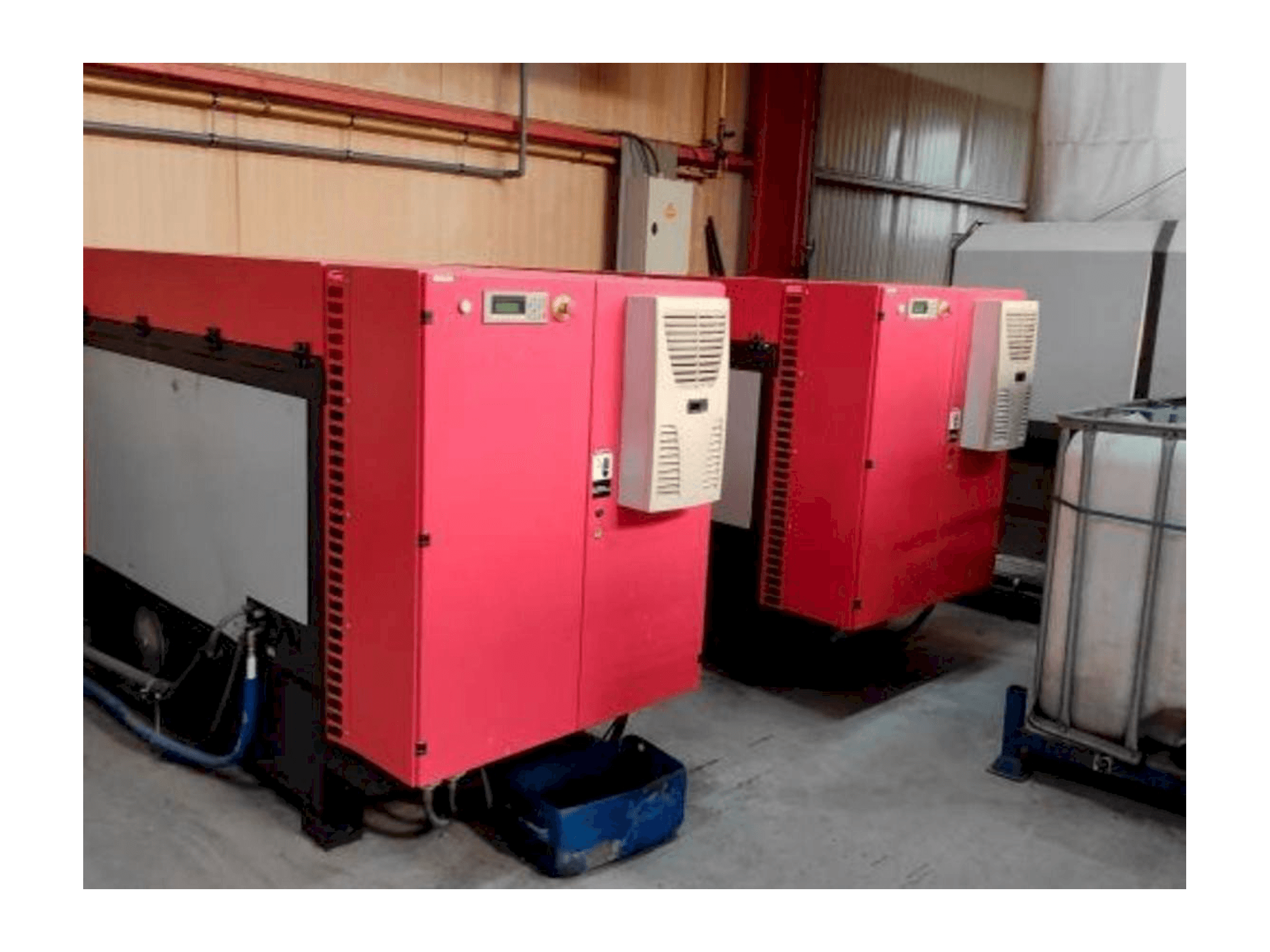 Čelní pohled na Bystronic ByJet Pro 3015 Expert ST stroj