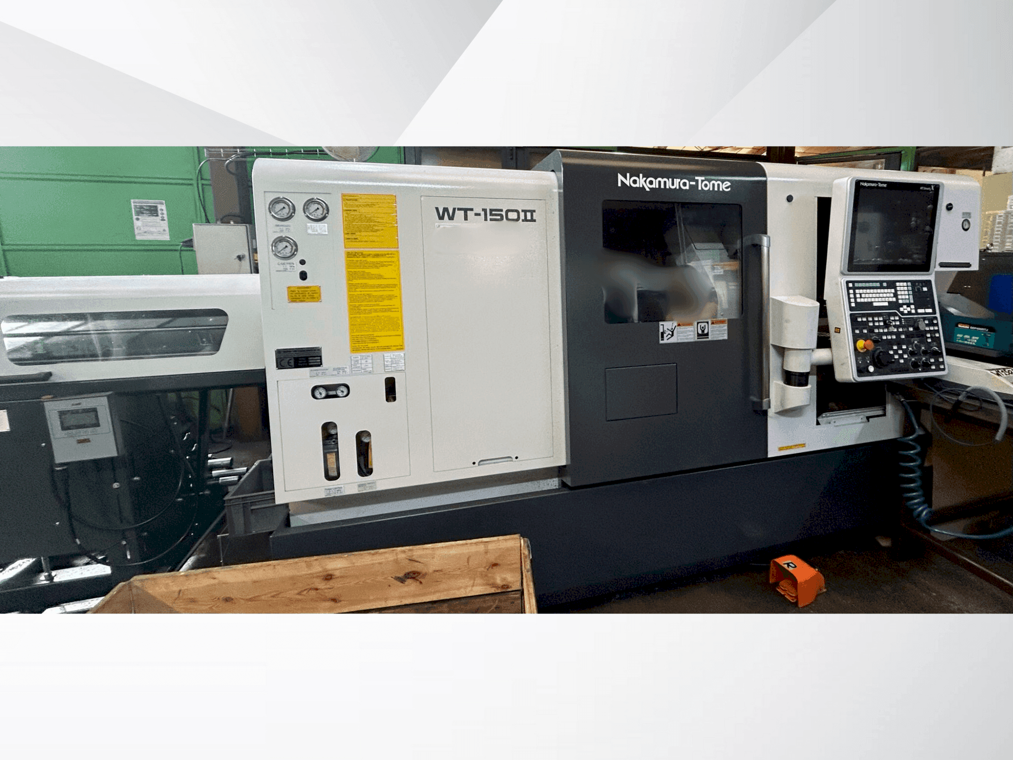 Čelní pohled na NAKAMURA-TOME WT 150 stroj