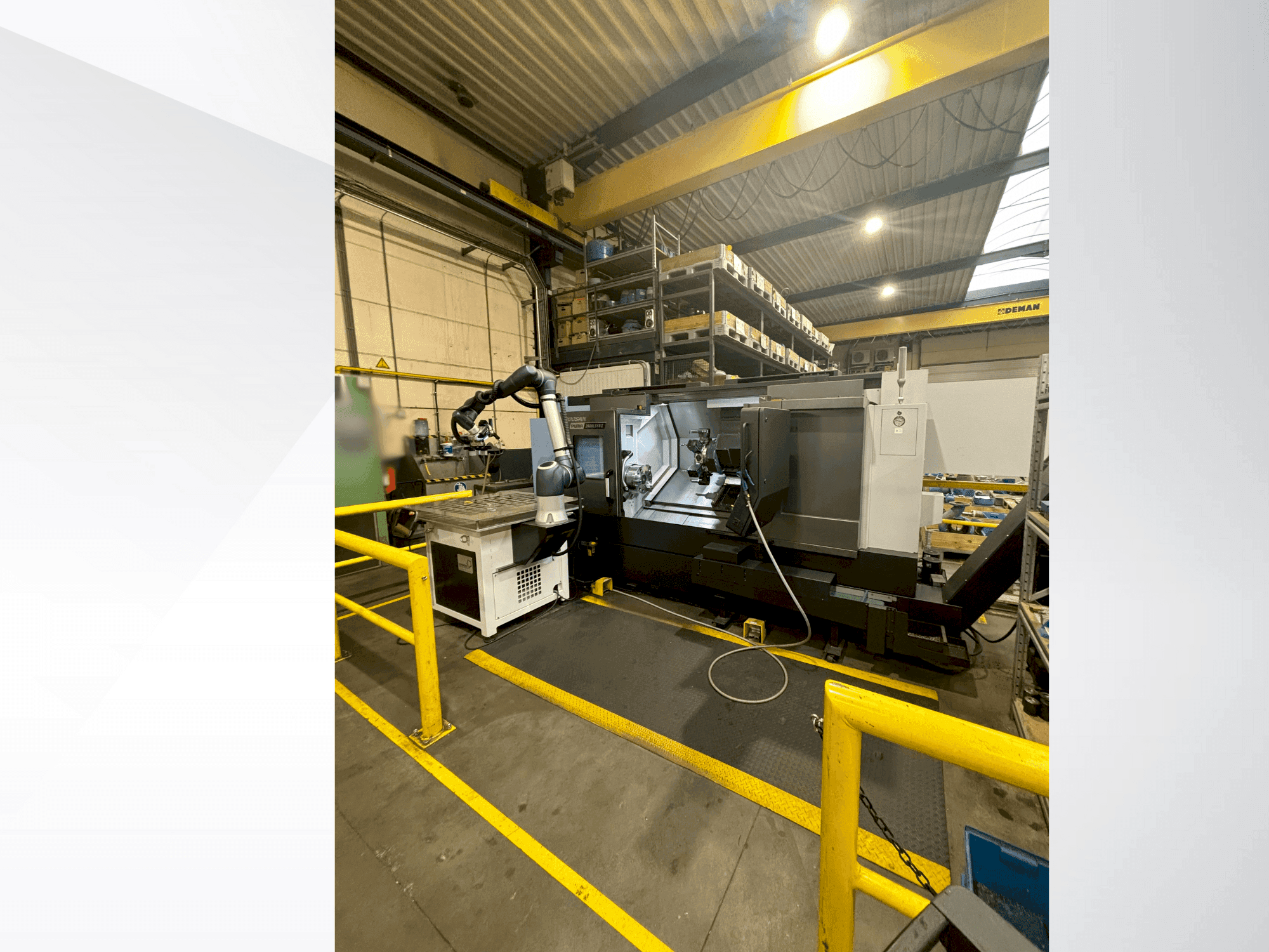 Čelní pohled na DOOSAN PUMA 2600LSYB II stroj