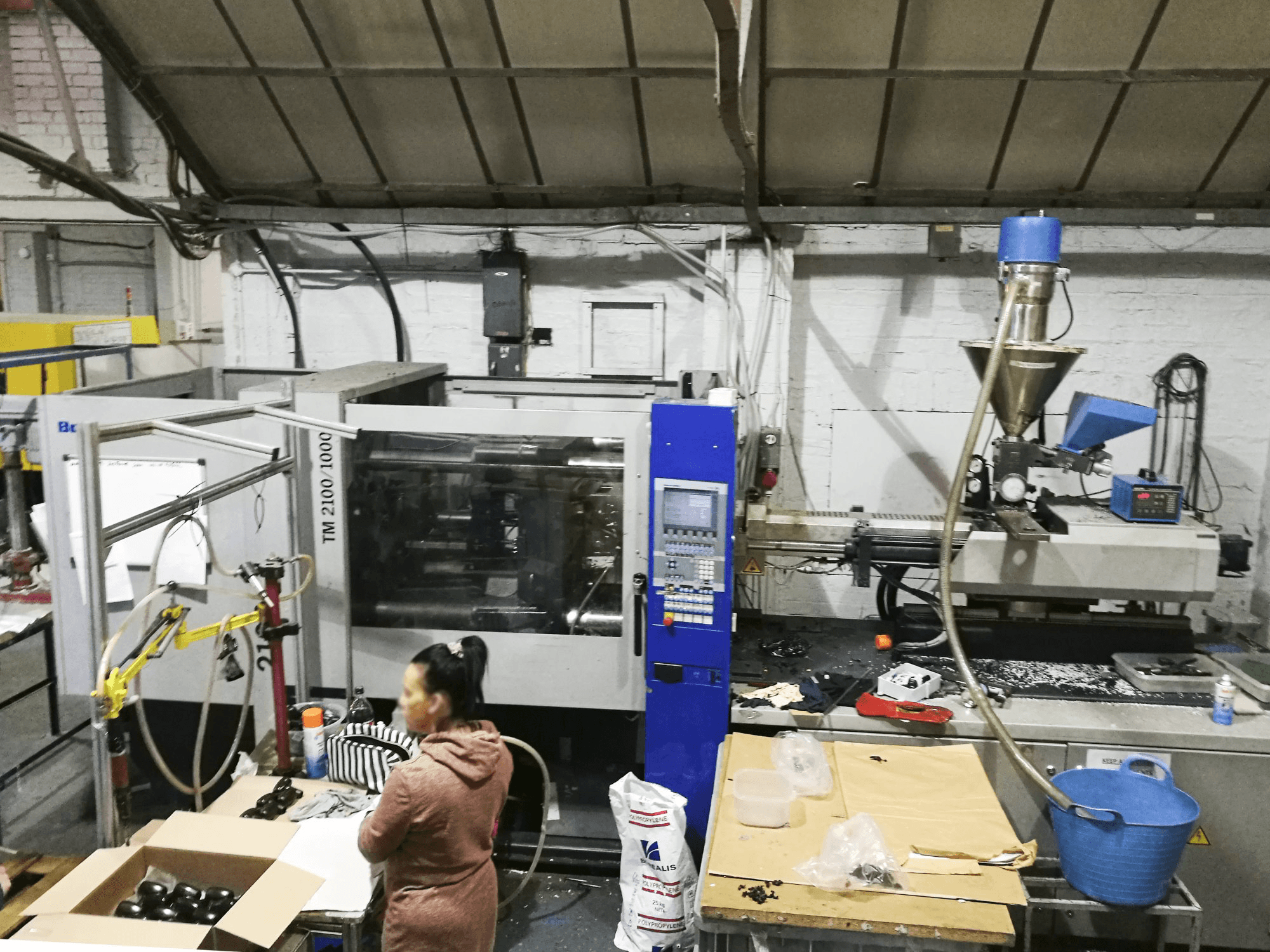 řídicí jednotka na Battenfeld TM 2100/1000 stroje