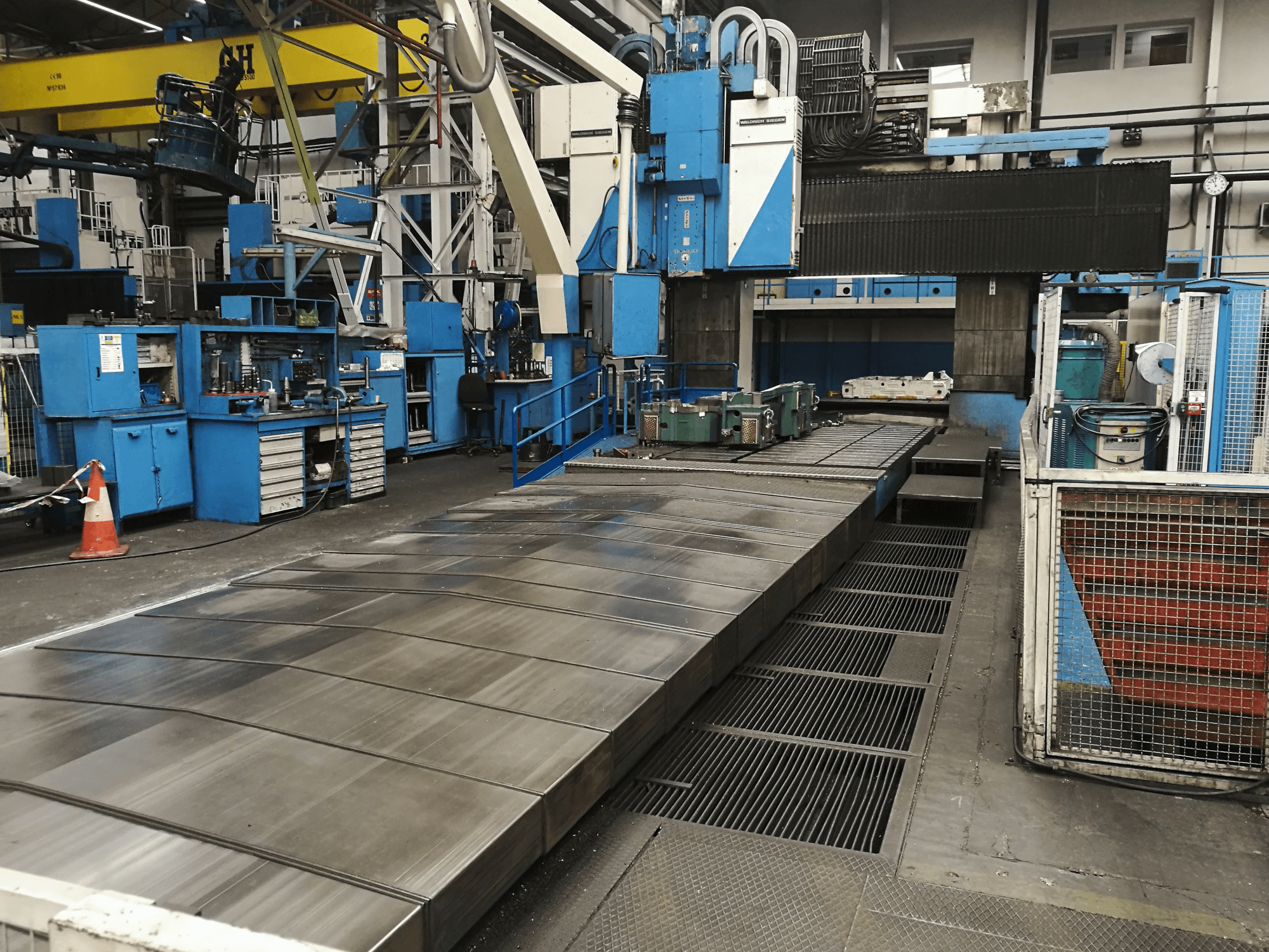 Čelní pohled na Waldrich Siegen V/H-AR stroj