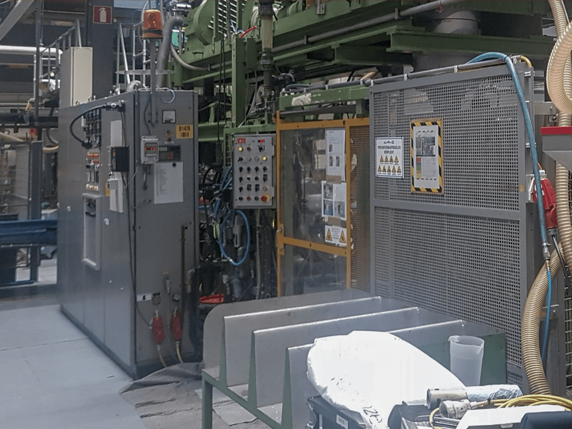 Pravý pohled 1 na BEKUM BA 20 M / S 901 stroj