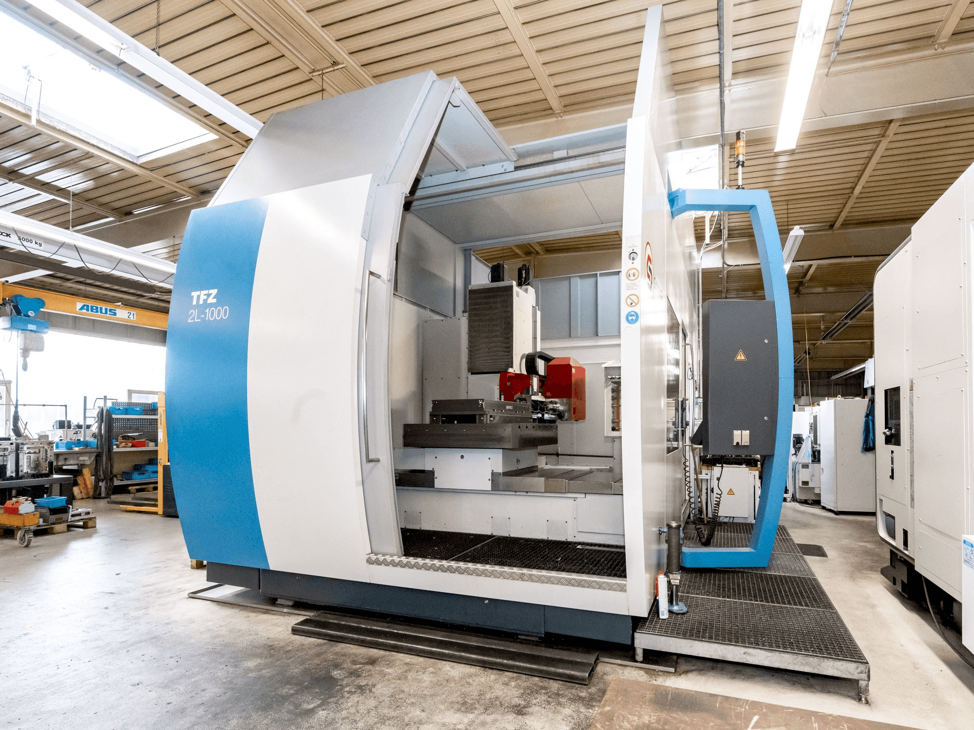 Čelní pohled na SAMAG TFZ 2L-1000 stroj