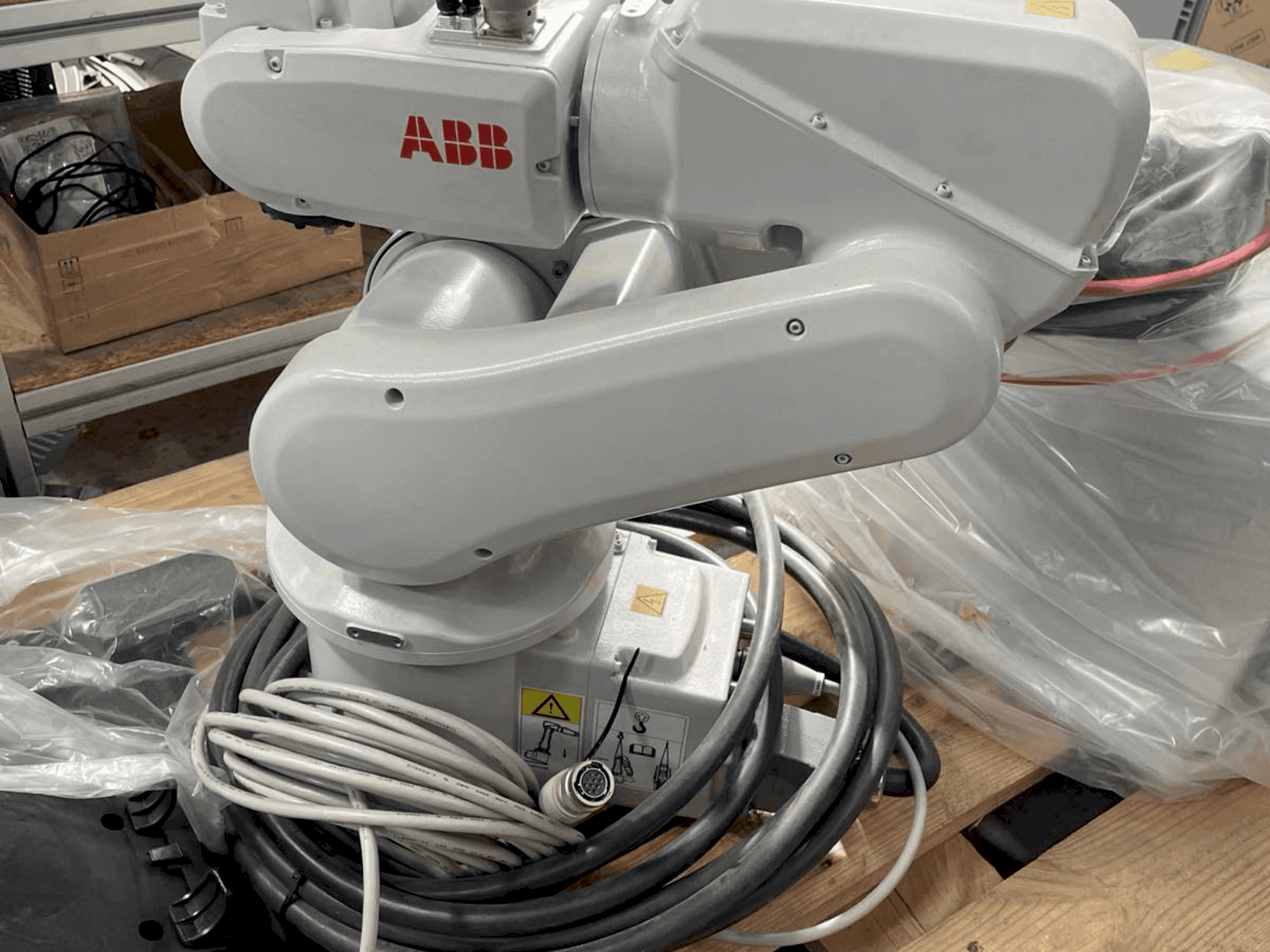 Čelní pohled na ABB IRB120-3/0.6 stroj