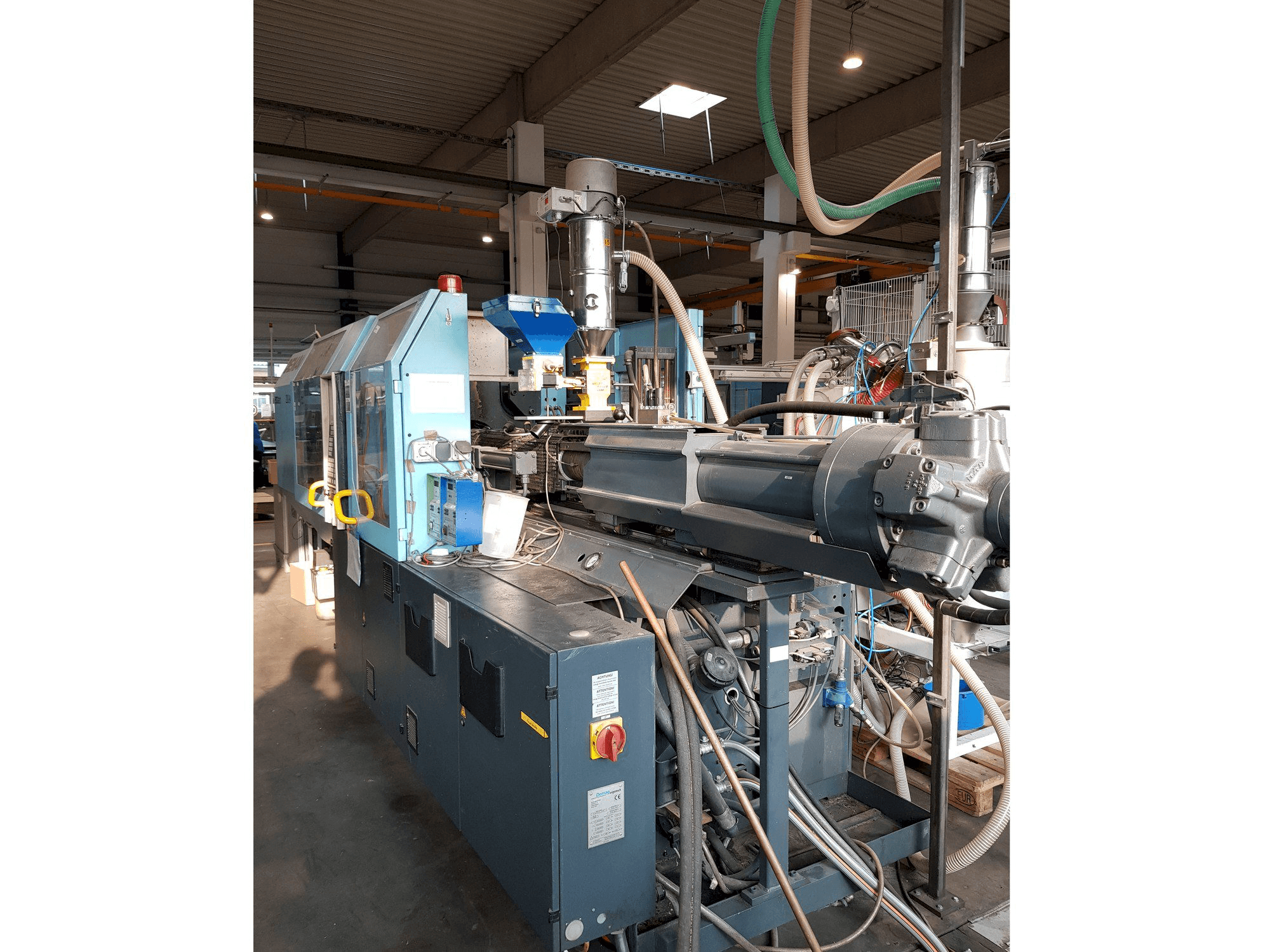 Čelní pohled na DEMAG Ergotech viva 2000-840 stroj