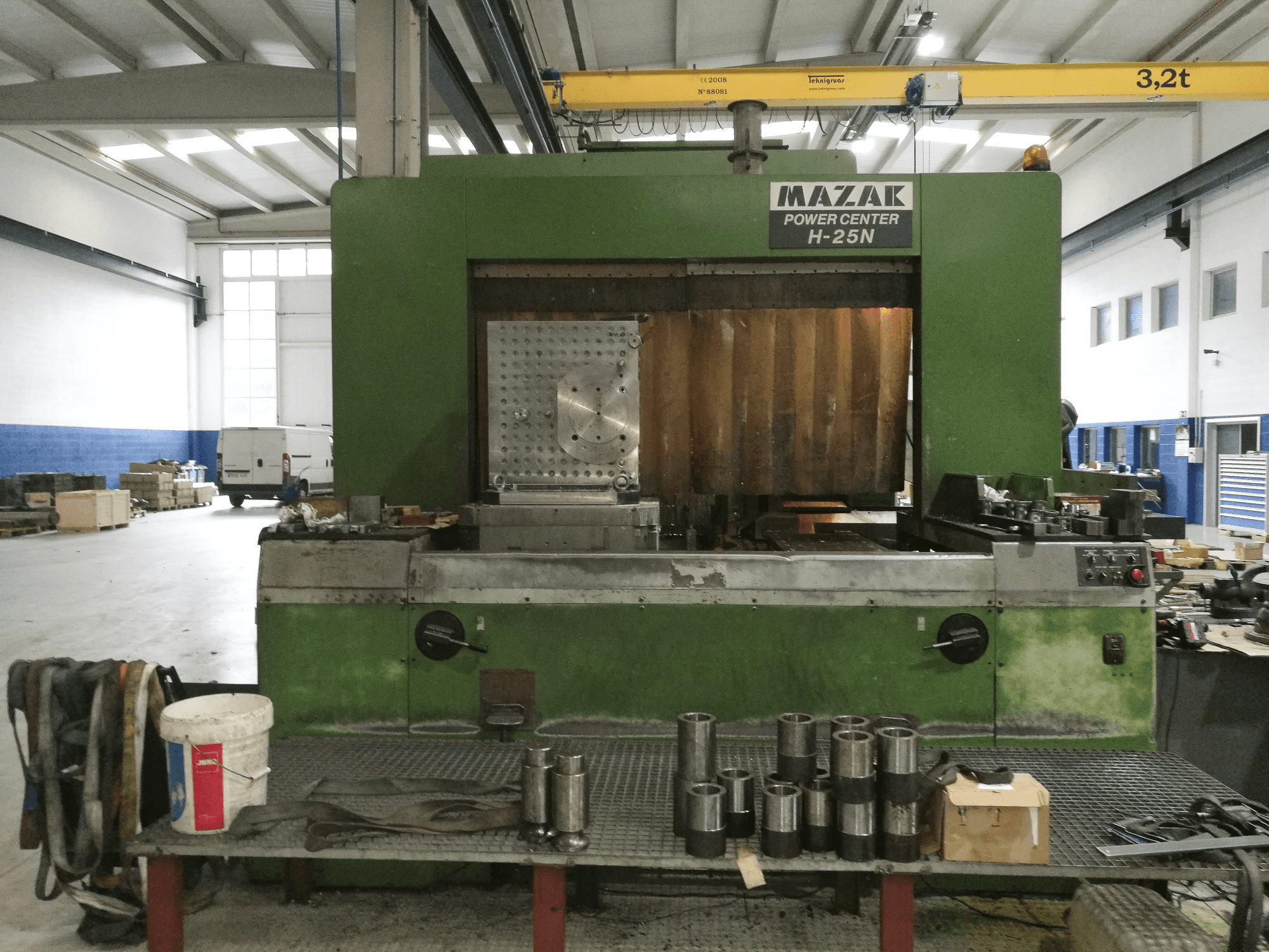 Pracovní prostor 1 na Mazak H-25N stroje