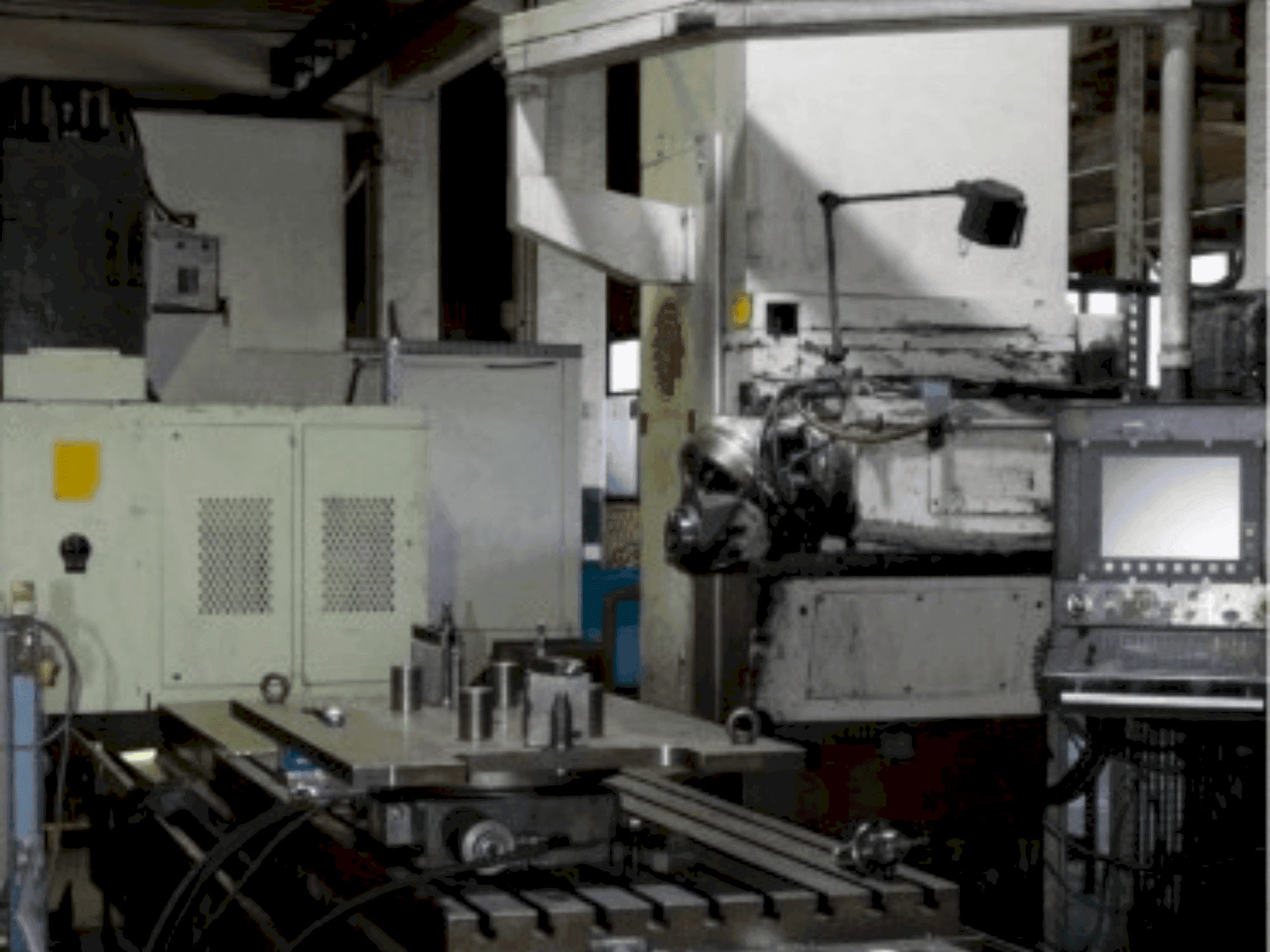 Čelní pohled na Huron X 61 38 (1991) stroj