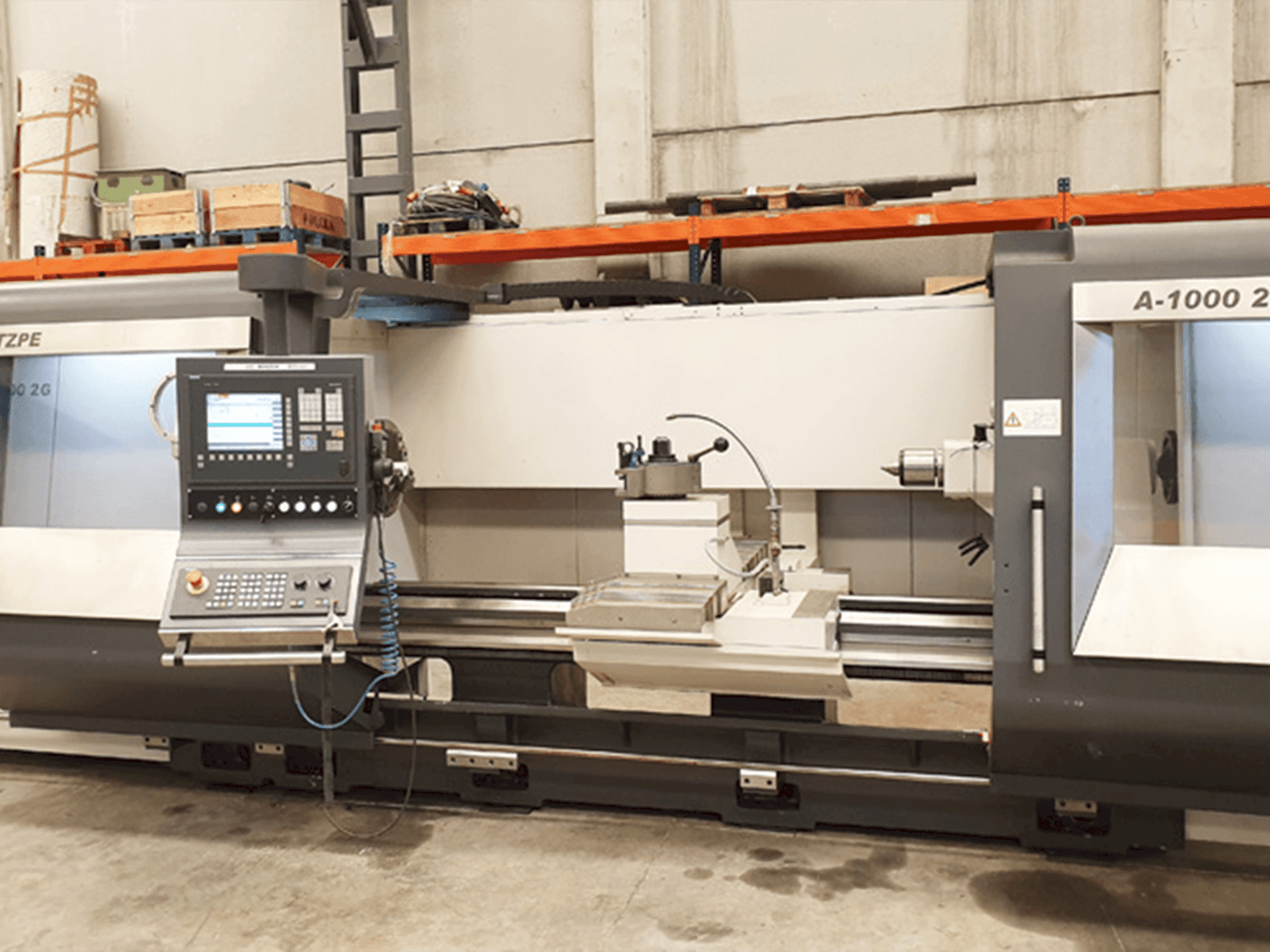 Čelní pohled na Gurutzpe A-1000 2G stroj