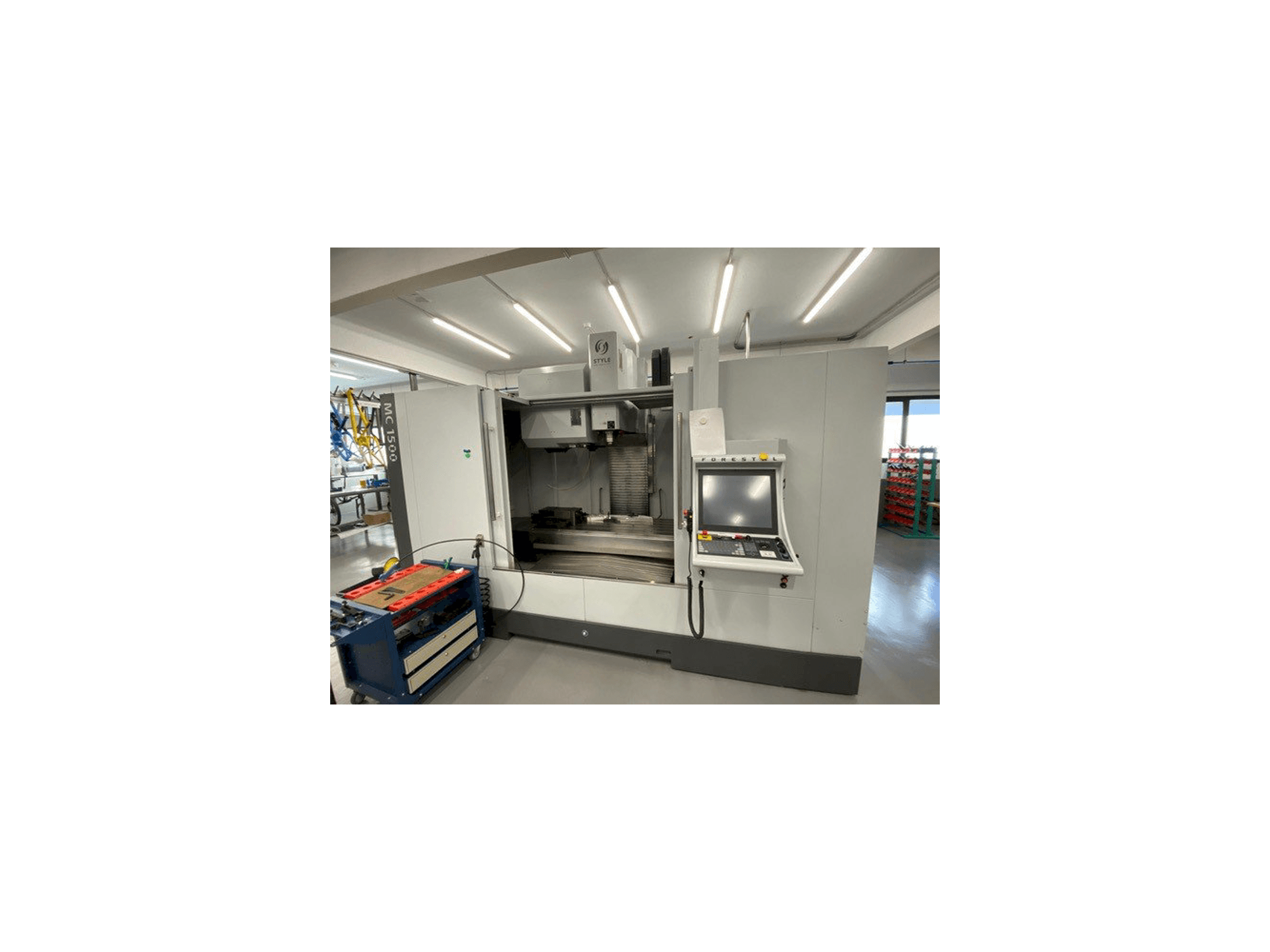 Čelní pohled na STYLE MC 1500 stroj