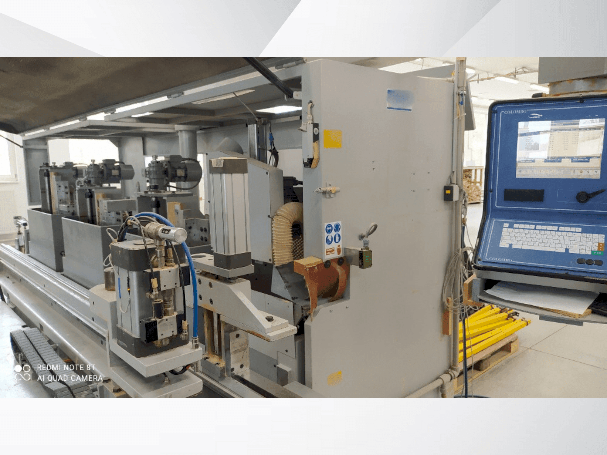 Čelní pohled na Colombo Colombo AM 60 stroj