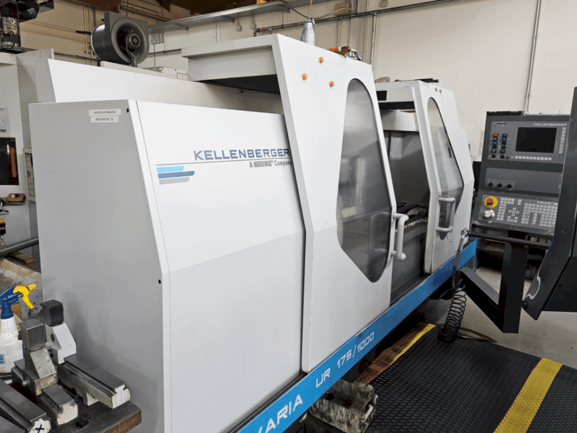 Čelní pohled na KELLENBERGER Kel-Varia UR 175/1000 stroj