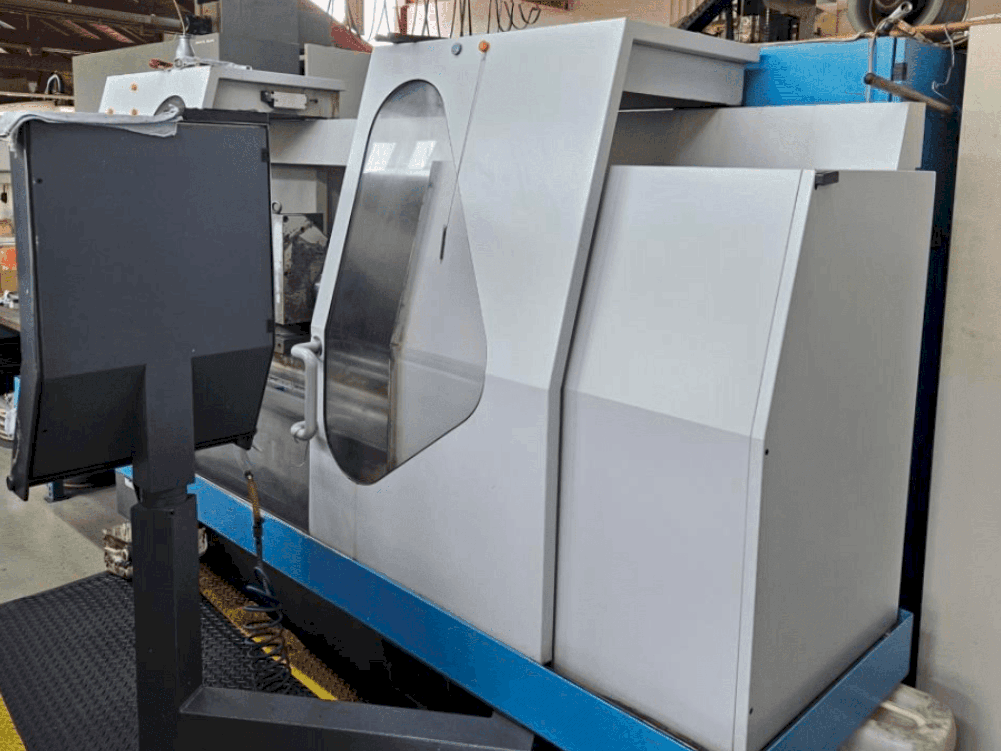 Levý pohled na KELLENBERGER Kel-Varia UR 175/1000 stroj