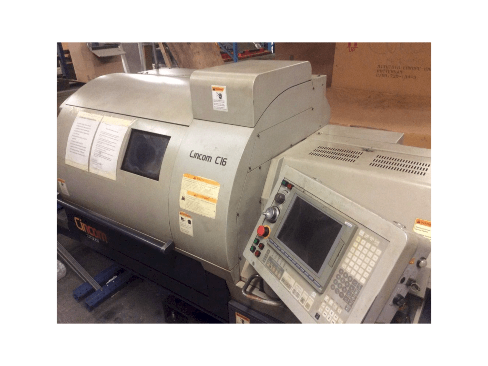 Čelní pohled na Citizen C16 VII stroj