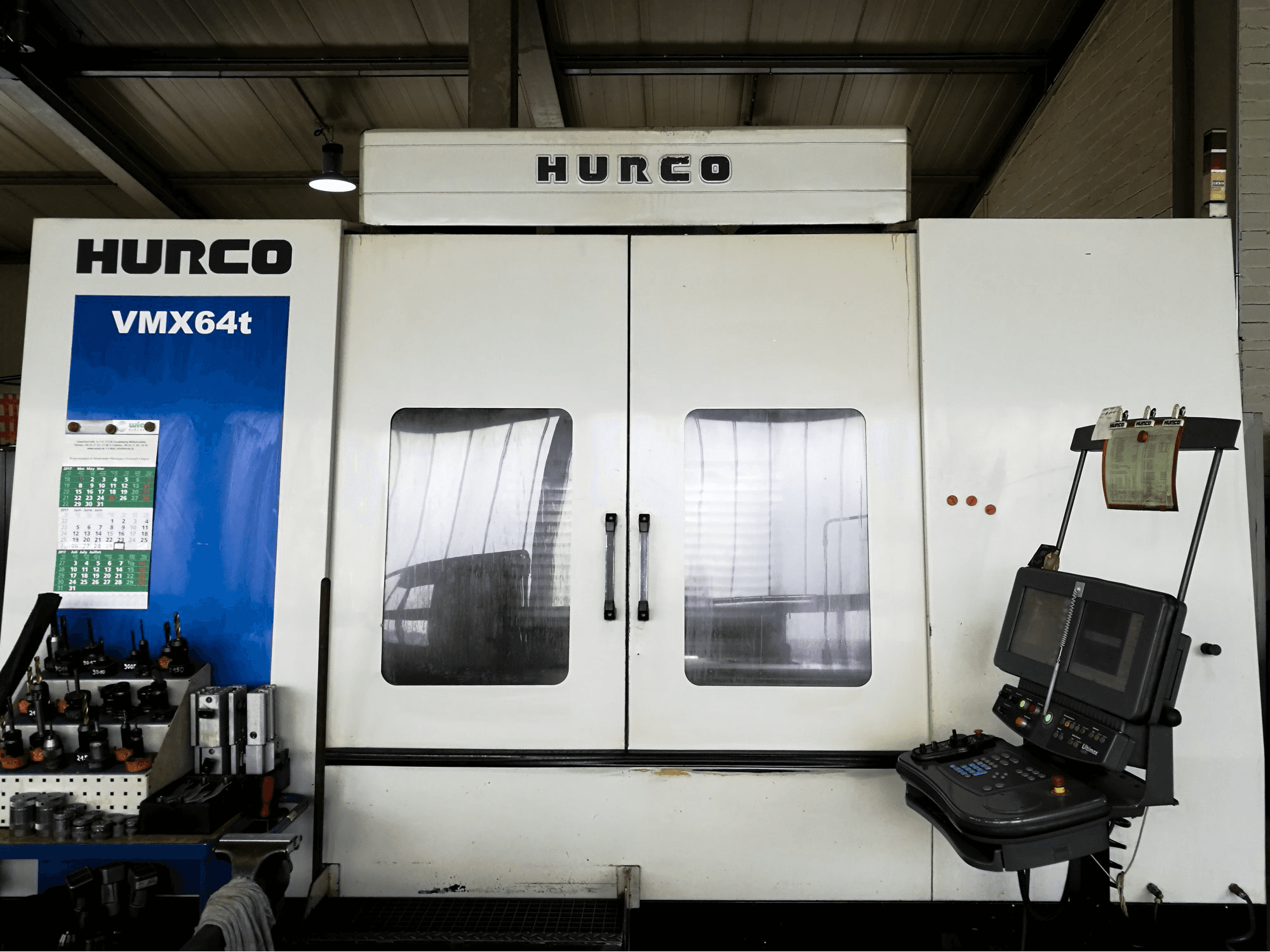 Pracovní prostor na Hurco VMX64/40T stroje