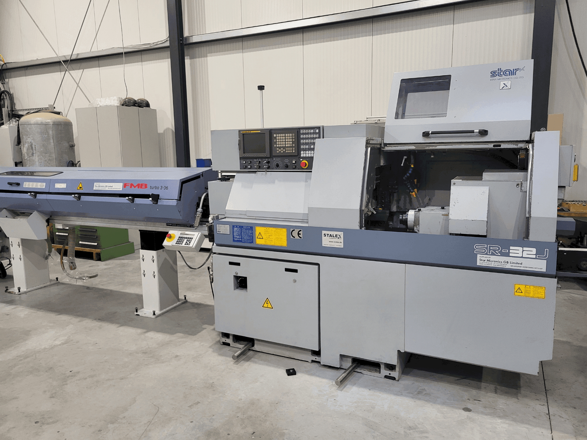 Čelní pohled na Star SR-32J stroj