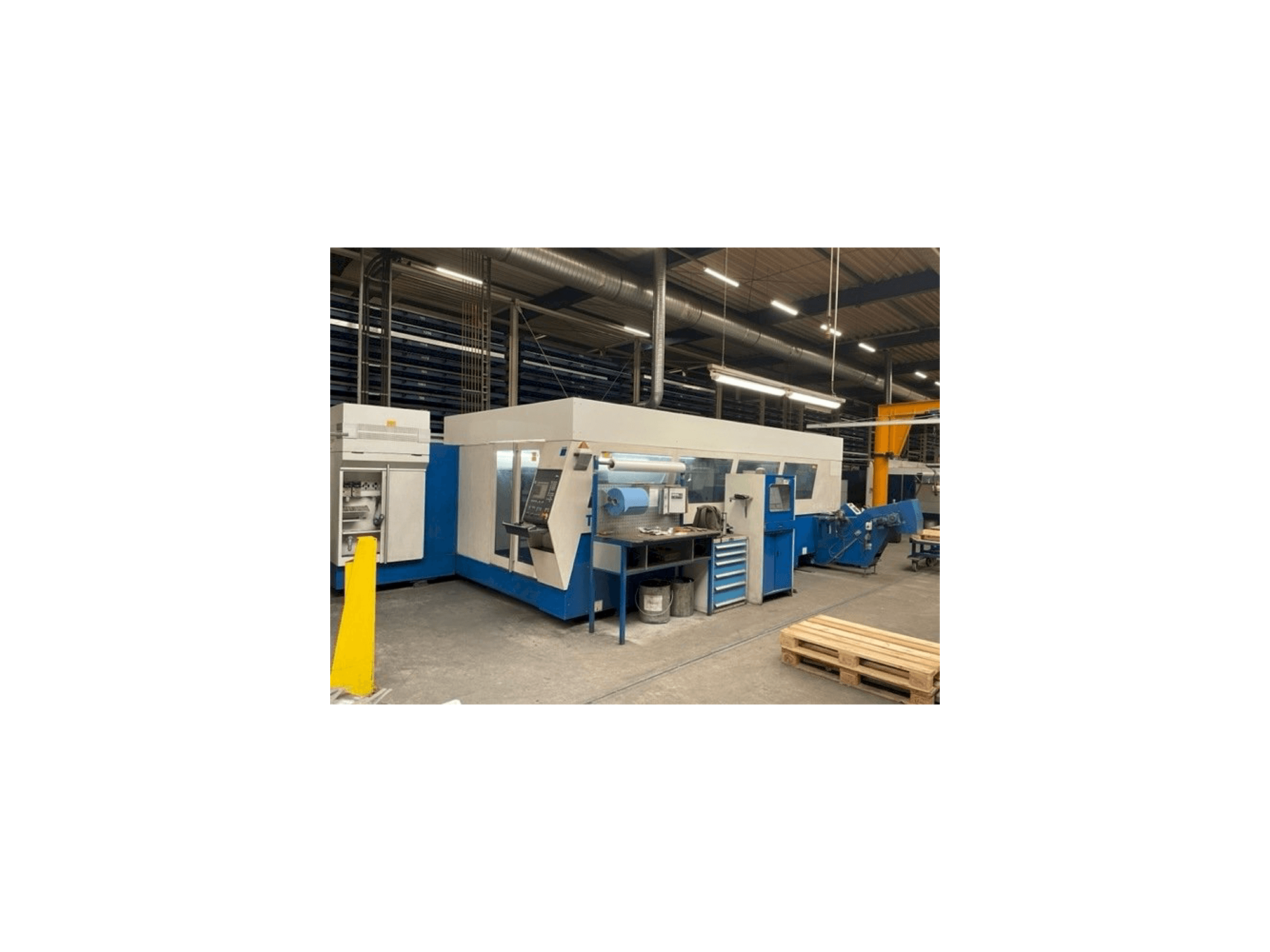 Čelní pohled na Trumpf TruLaser 5040 classic stroj