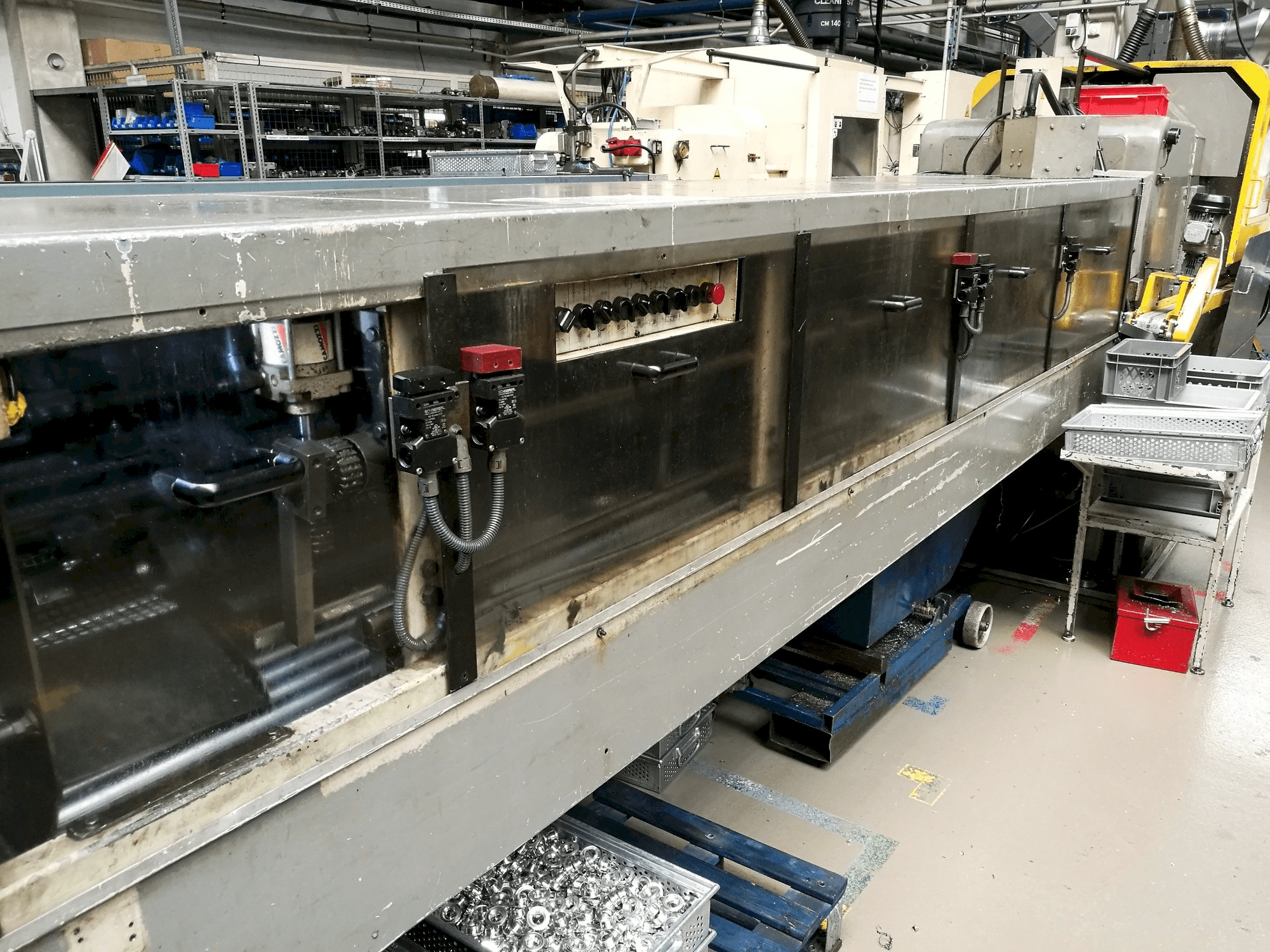 Čelní pohled na Wickman 1 3/4"-6 stroj