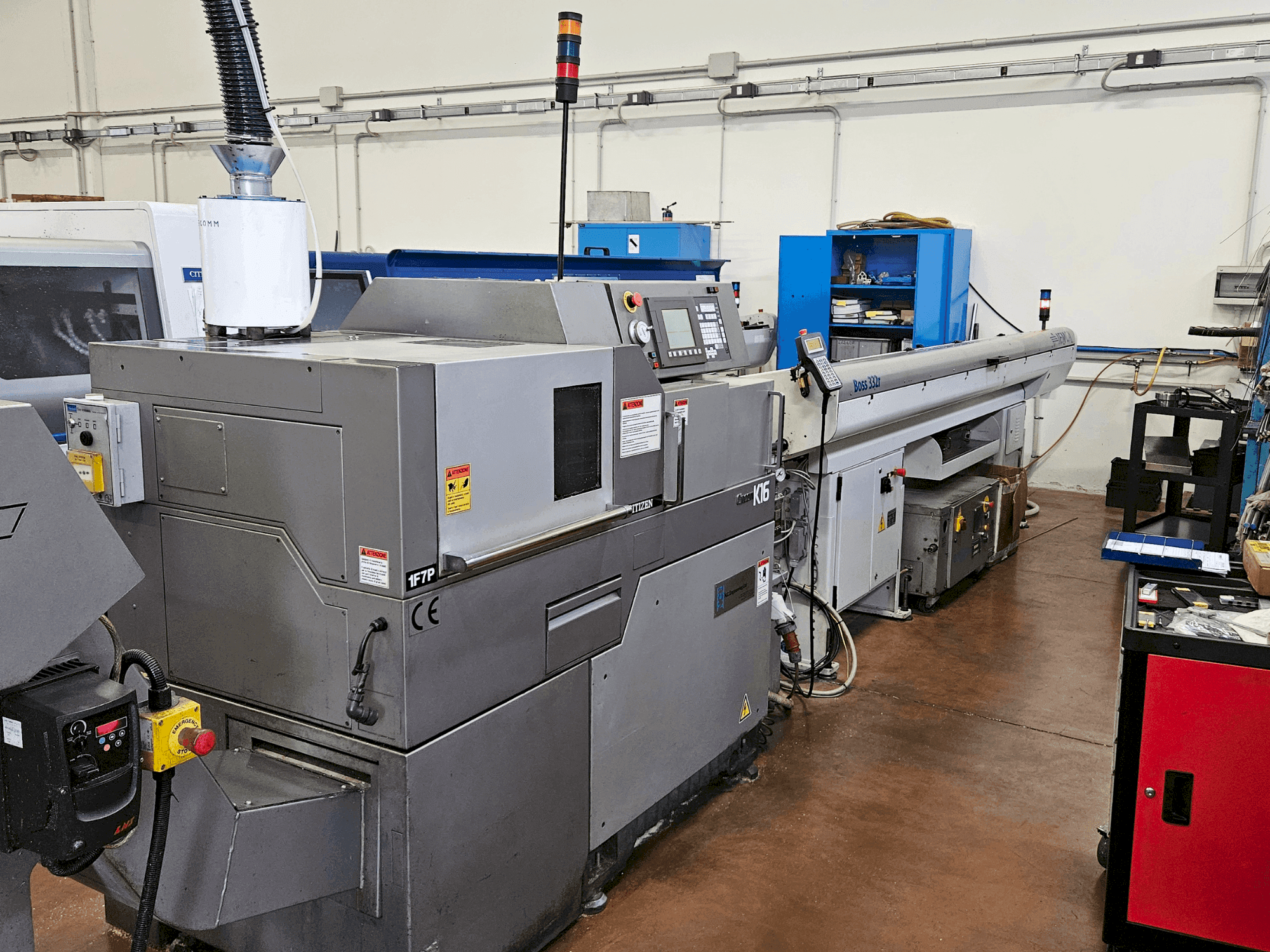 Čelní pohled na Citizen Cincom K16 VII stroj