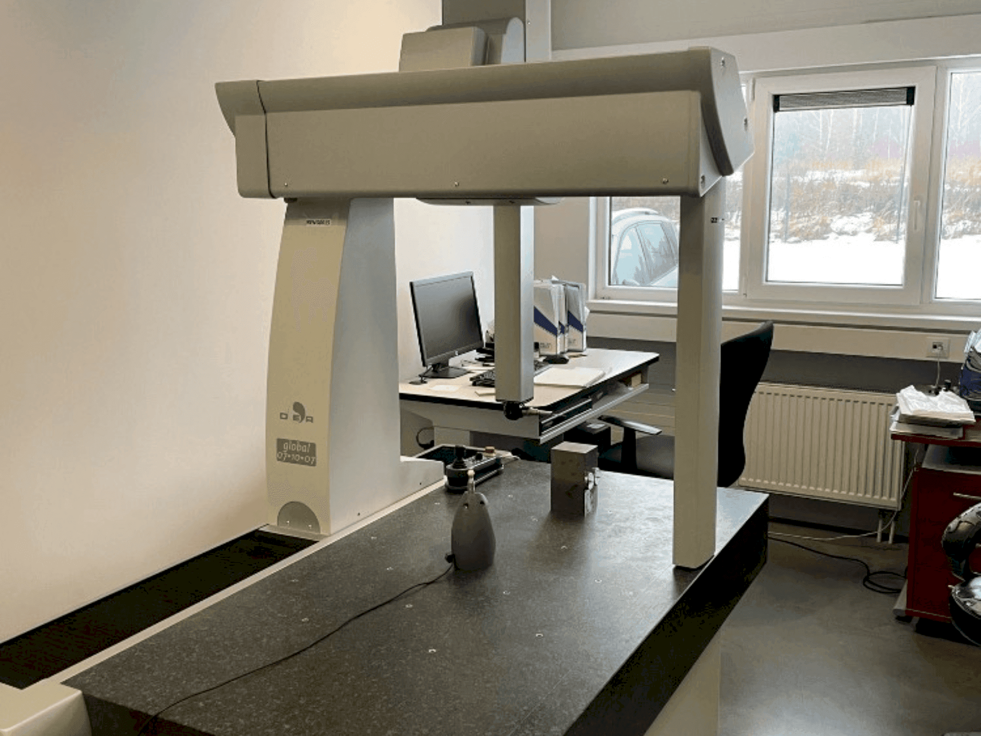 Čelní pohled na Hexagon Global 07.10.07 stroj